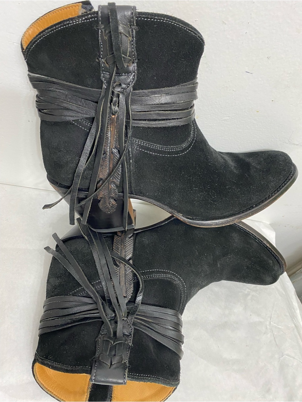 Lucchese Robyn Feather Wrap Suede Ankle Boots. Size 10 B